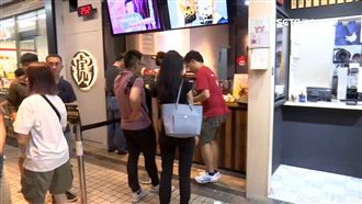 抵制一芳秒生效！隔壁飲料店滿是人