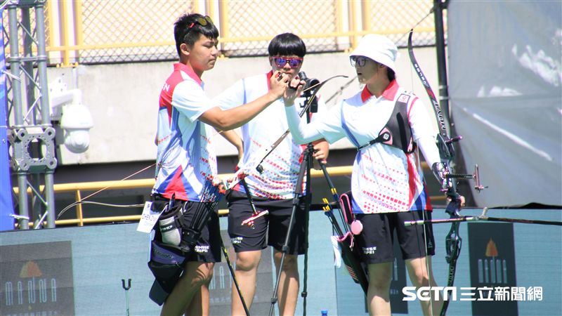 射箭／反曲弓混雙陳昭升、蘇思蘋奪金