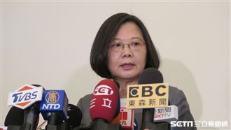 柯P批「旁邊人都貪汙」　蔡公開反擊