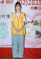 許維恩出席創世基金會卸下女神光環挑戰30秒包尿布，呼籲大眾為植物人捐尿布。（記者邱榮吉/攝影）