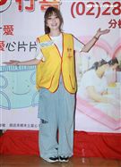 許維恩出席創世基金會卸下女神光環挑戰30秒包尿布，呼籲大眾為植物人捐尿布。（記者邱榮吉/攝影）