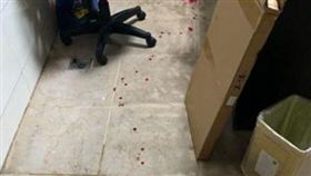 墨水,血跡,調皮,兒子,教訓　圖／翻攝爆怨公社