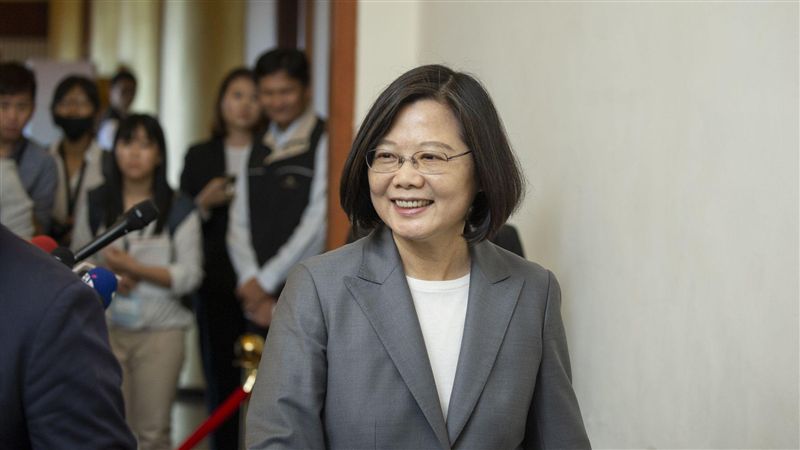 蔡英文：地震第一時間　感覺滿強烈的