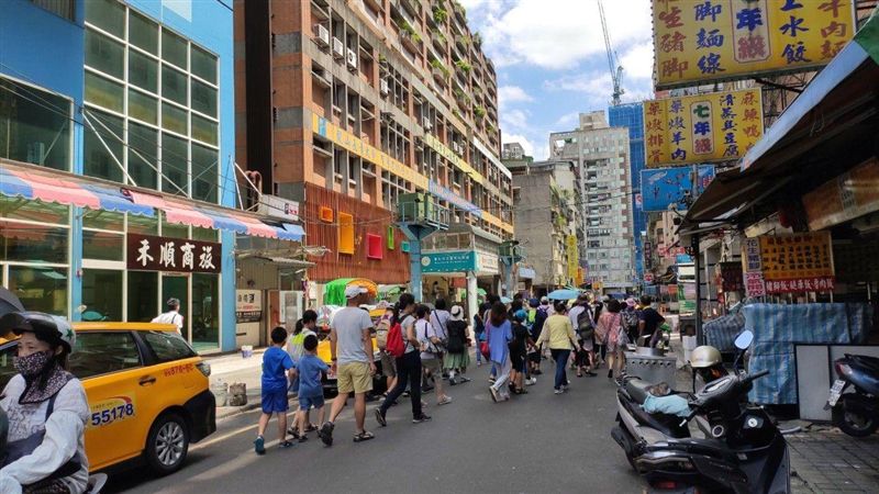 父親節遊艋舺　符這條件免費住飯店