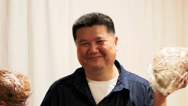 爆李惠仁幫「卡神」拍片　黃士修挨告