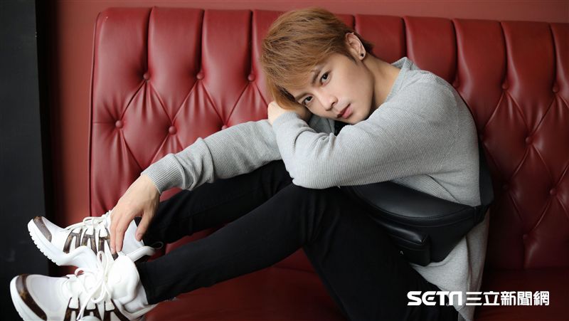 男星開唱暖舉　自購票贈清寒粉絲