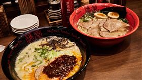 從沖繩來台拓點的拉麵店「琉球新麵 通堂」在今年8月底將全面撤櫃、退出台灣市場。「琉球新麵 通堂」原先在台灣有2間分店，日前才將統一時代店收掉、只剩下京站店，想不到6日時，業者又宣布將在9月1日結束京站店的營業，並在歇業前推出感恩祭活動，全時段拉麵第二碗半價、特定時段拉麵買一送一。（圖／翻攝自琉球新麵 通堂臉書）