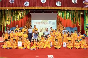 海巡署,小小海巡體驗營,陳國恩,萬人爭搶,學習(海巡署提供)中央社