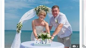 琳恩身上長出紫色斑點。（圖／翻攝自鏡報）