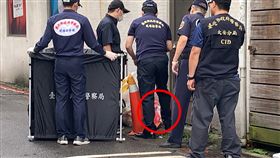 台北,大安,嬰屍,仁愛醫院,酒吧,MayBe,垃圾袋。呂品逸攝