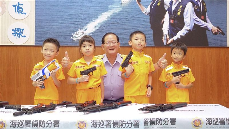 化身小橘萌翻了！小海巡體驗營首登場