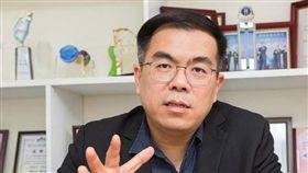 氣象達人彭啟明（圖／翻攝自氣象達人彭啟明臉書）