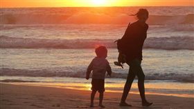 母子（圖／Pixabay）