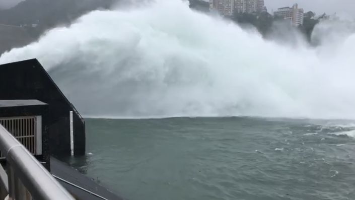 利奇馬帶豐沛雨量！石門水庫洩洪