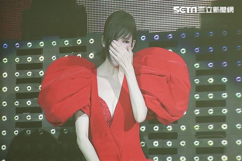 周慧敏「一萬天荒愛未老」出道30周年演唱會 。（圖／記者林士傑攝影）