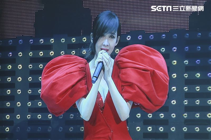 周慧敏「一萬天荒愛未老」出道30周年演唱會 。（圖／記者林士傑攝影）