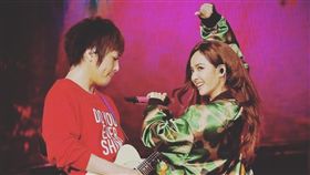 阿信、蔡依林、五月花／阿信臉書