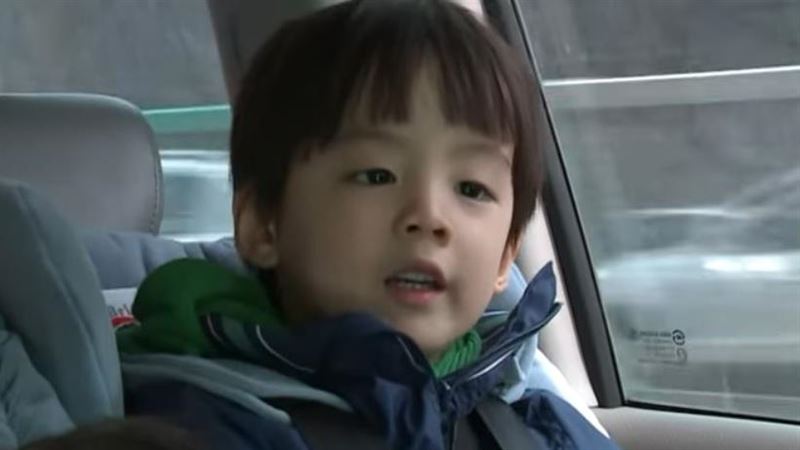 《爸爸》星二代長大了！撞臉全球最帥