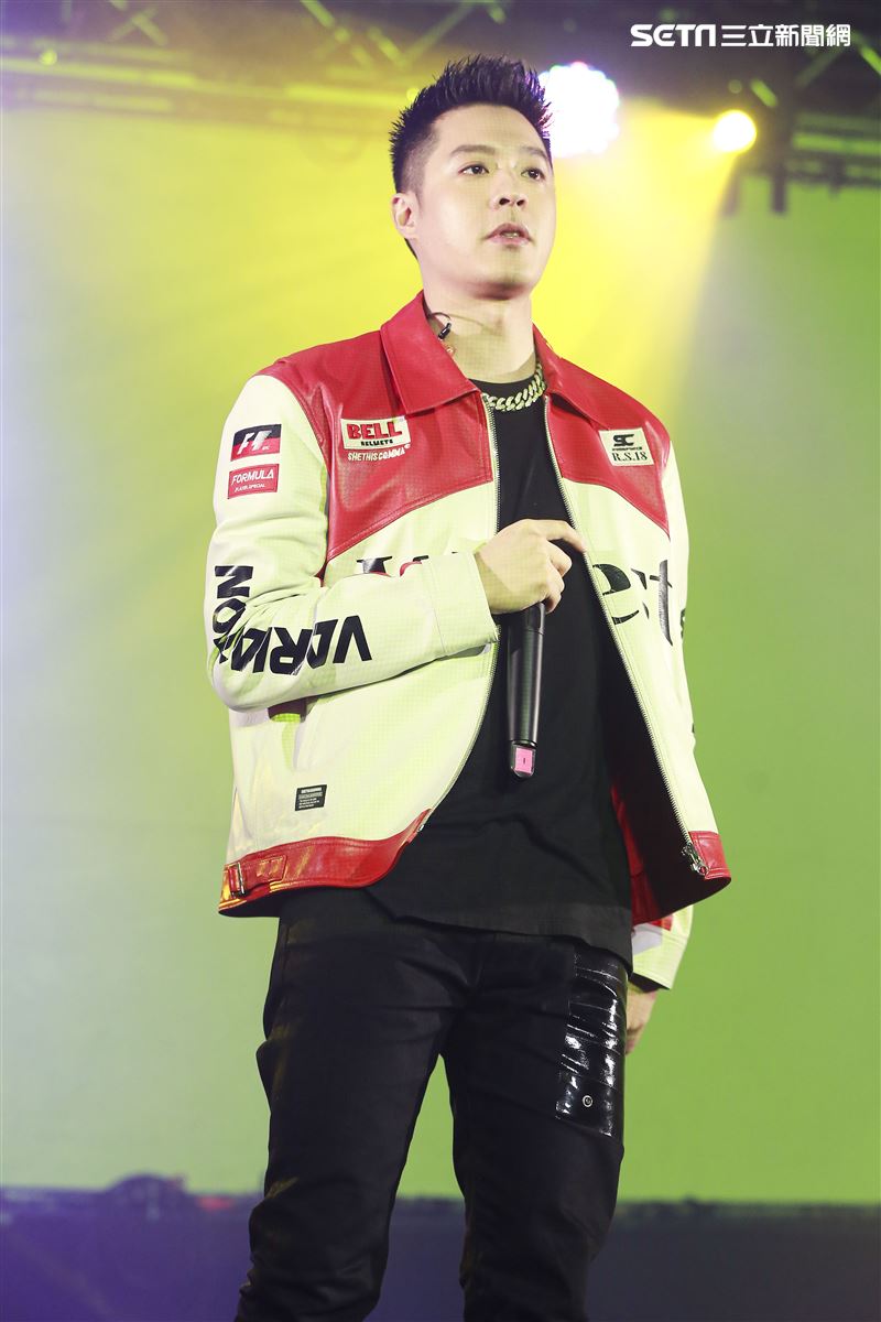 周湯豪台北簽唱會。（圖／記者林士傑攝影）