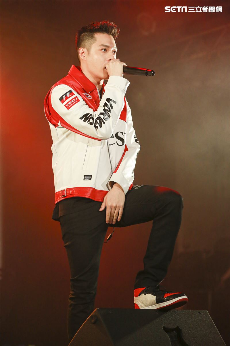 周湯豪台北簽唱會。（圖／記者林士傑攝影）