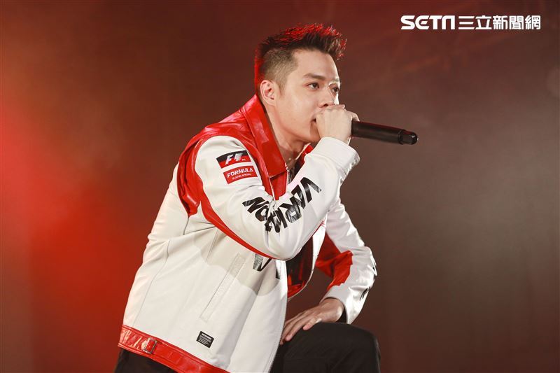 周湯豪台北簽唱會。（圖／記者林士傑攝影）