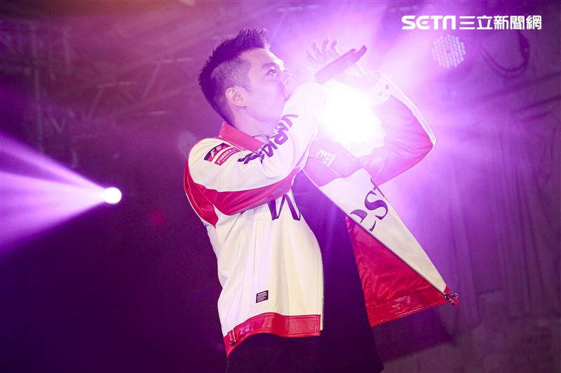 周湯豪台北簽唱會。（圖／記者林士傑攝影）