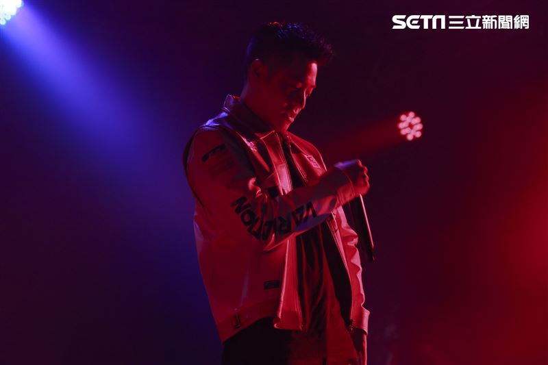 周湯豪台北簽唱會。（圖／記者林士傑攝影）