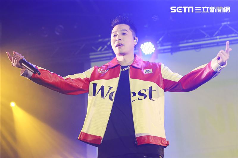 周湯豪台北簽唱會。（圖／記者林士傑攝影）