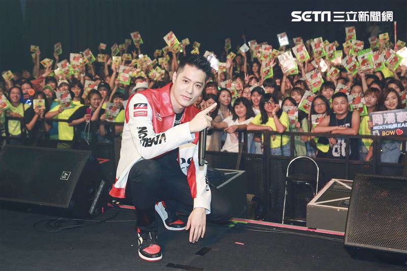 周湯豪台北簽唱會。（圖／記者林士傑攝影）