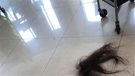 髮廊,頭髮,剪短,5公分,設計師,爆廢公社公開版　圖／翻攝自臉書爆廢公社公開版