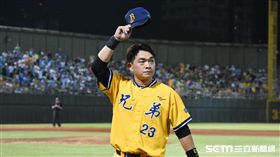 	▲ 中信兄弟彭政閔天母最終戰。（圖／記者王怡翔攝影）