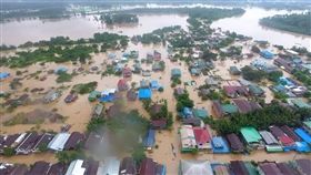 （圖／翻攝自推特）緬甸,孟邦,洪水,土石流