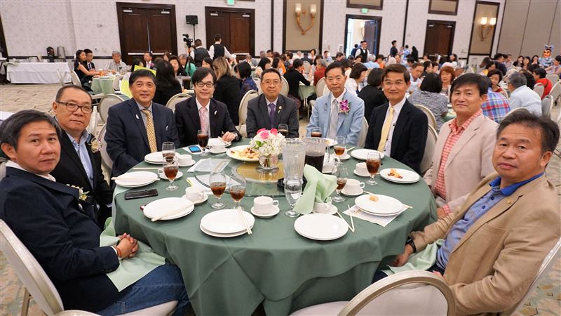 彰化子弟美國發光　捐上億助台留學生