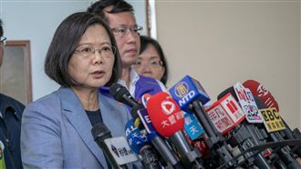 挺香港遭吳敦義批為選舉　辣台妹反擊