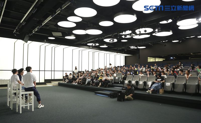 用九柑仔店試映會，導演高炳權、漫畫家阮光民、演員陳禕倫及侯彥西出席。（圖／記者林士傑攝影）