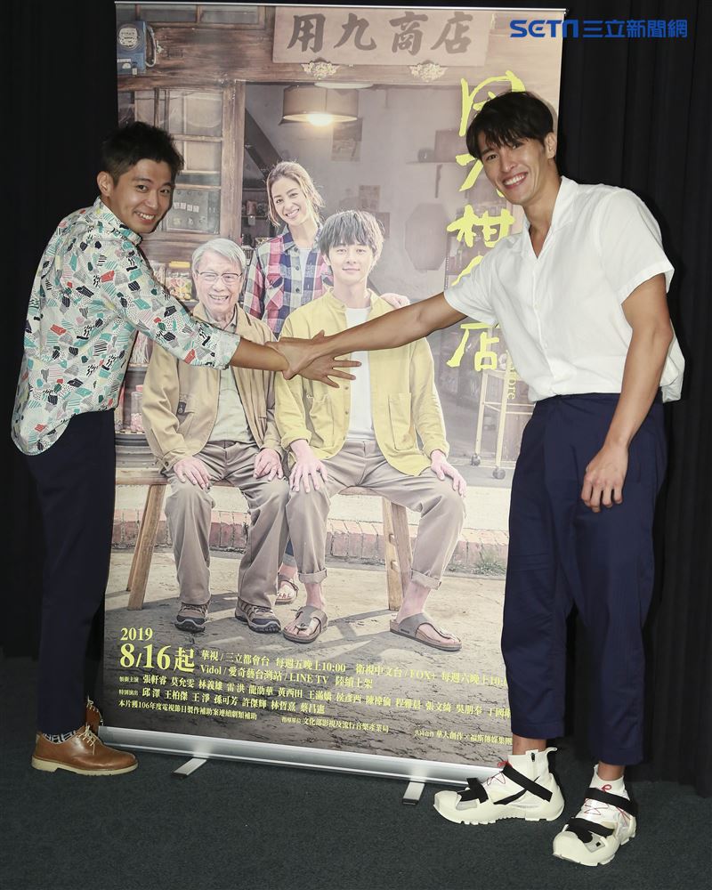 用九柑仔店試映會，演員陳禕倫及侯彥西出席。（圖／記者林士傑攝影）