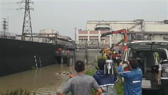 快訊／大水沖走女騎士　警消尋獲遺體