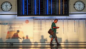 反送中,香港機場,國泰航空,取消,航班