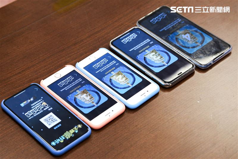 許少瑜、陳甯亞、顏邦智、林子珊、黃梓維《女孩要幹嘛第二季》宣傳安安大明星。（圖／記者林士傑攝影）