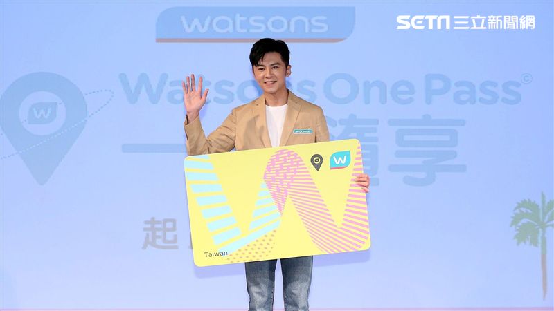 演靈異片嚇死自己！李國毅一關燈就毛
