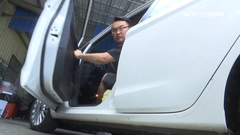 回頭看防車門挨撞！「後眼」警示倍增
