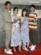 台灣好戲《天之蕉子》殺青酒，楊子儀、吳怡霈、楊小黎、陳謙文。（圖／記者林士傑攝影）