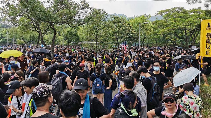 港人申請17日集會遊行！警卻不批准