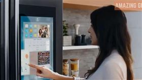 LG冰箱。（圖／翻攝自Amazing Guruji YT）