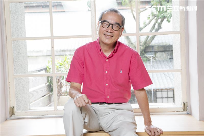 遠流出版社王榮文董事長接受三立新聞網專訪。（圖／記者林士傑攝影）