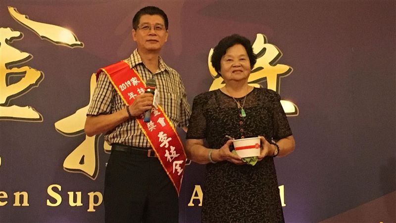 宜蘭李枝全飲水思源　助海內外弱勢兒
