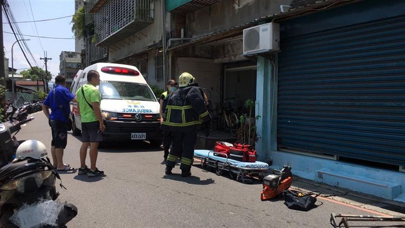 7旬翁吞安眠藥尋短　姪機警報案解圍