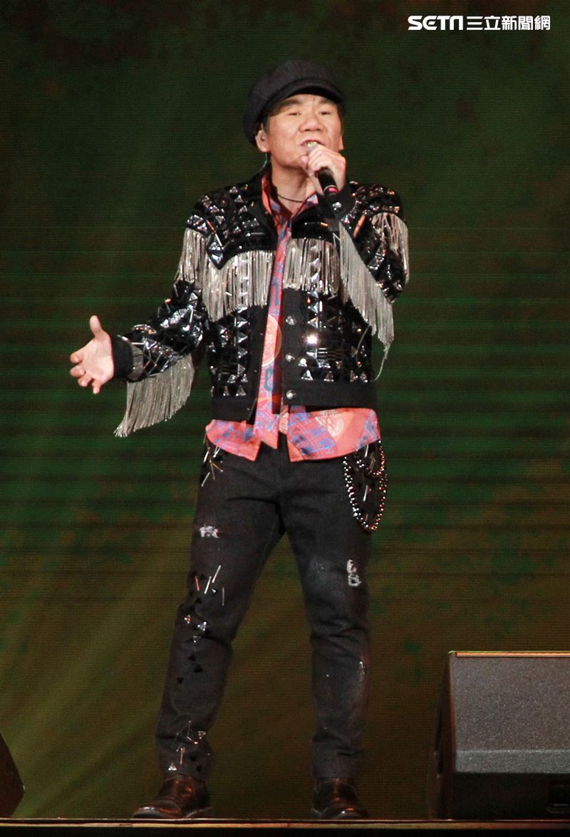 趙傳「老男孩30周年演唱會」台北小巨蛋開唱。（記者邱榮吉/攝影）