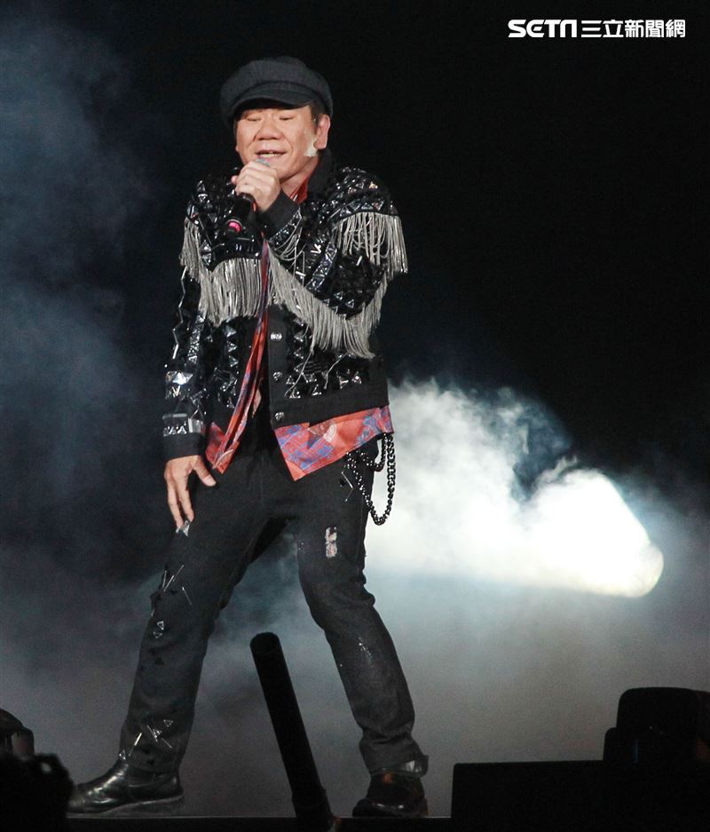 趙傳「老男孩30周年演唱會」台北小巨蛋開唱。（記者邱榮吉/攝影）