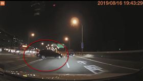 台北,三寶,環東高架,迴轉,塞車（圖／翻攝自臉書《爆怨公社》）